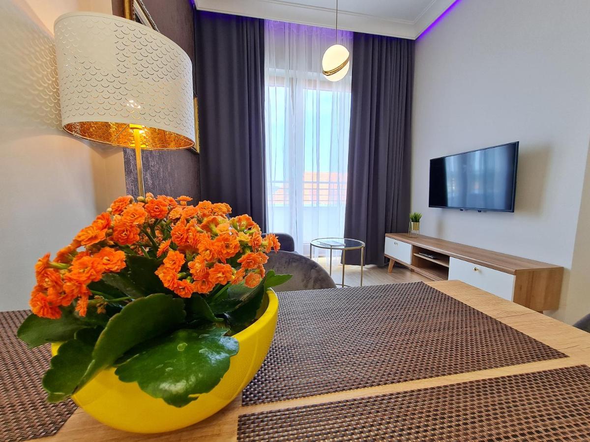 Visit Baltic - Platan Tower Victoria Apartment Swinoujscie Exterior photo